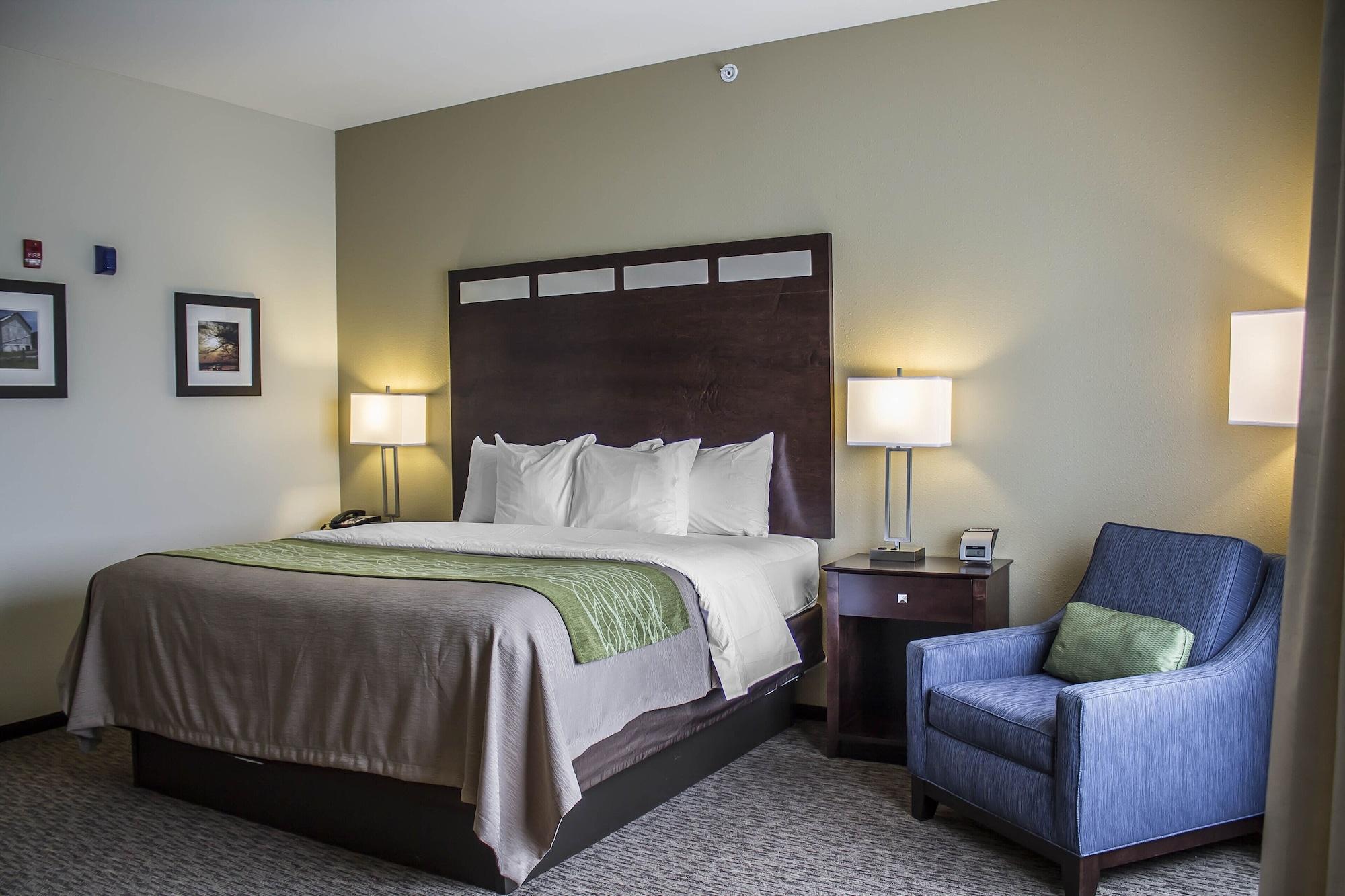 Comfort Inn St. Clairsville Экстерьер фото