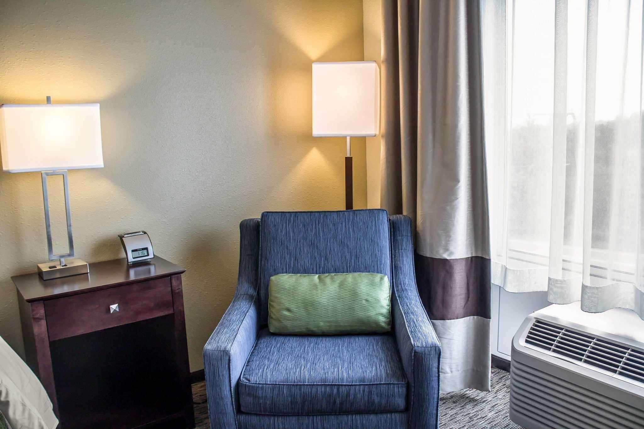 Comfort Inn St. Clairsville Экстерьер фото