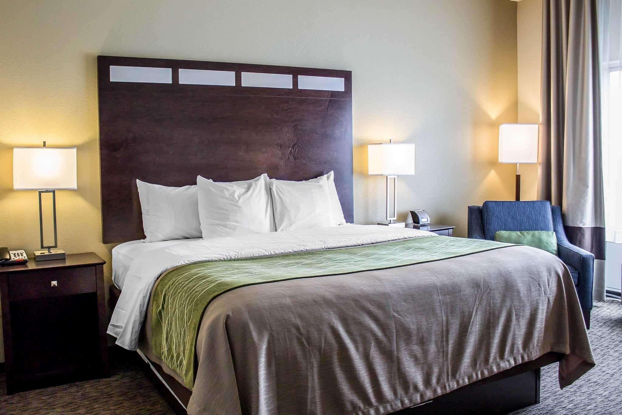 Comfort Inn St. Clairsville Экстерьер фото