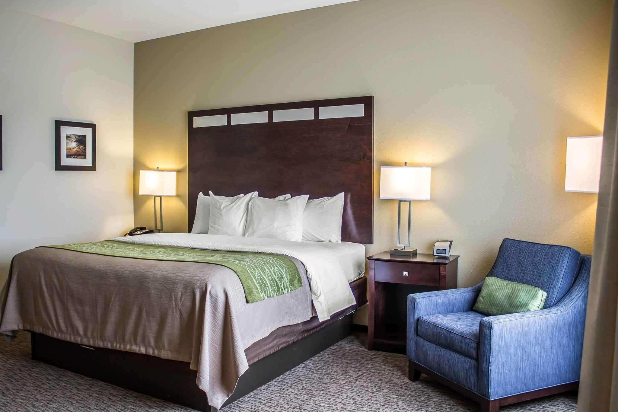 Comfort Inn St. Clairsville Экстерьер фото