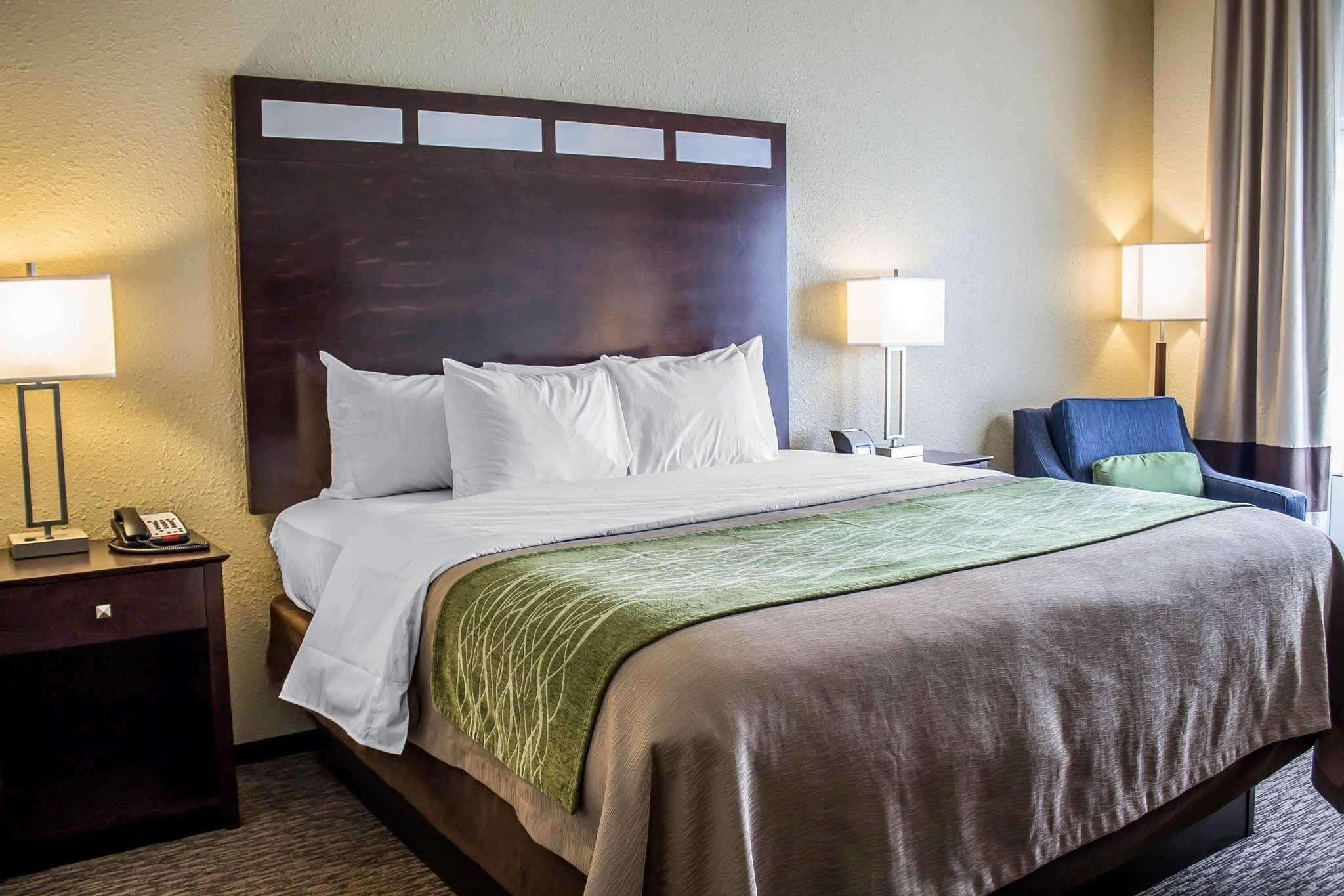 Comfort Inn St. Clairsville Экстерьер фото