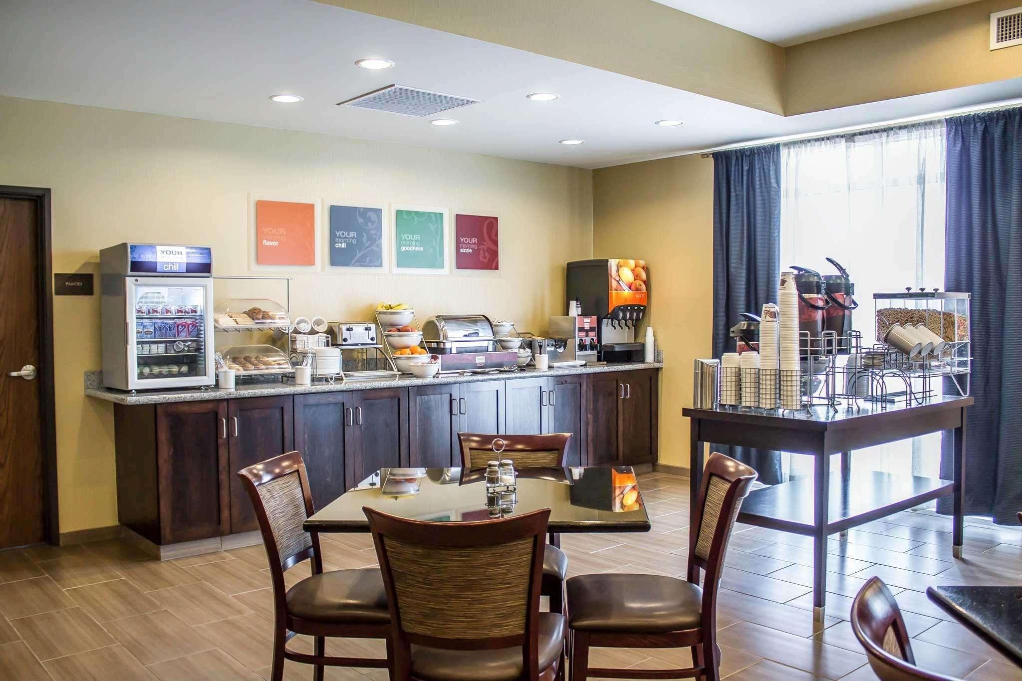 Comfort Inn St. Clairsville Экстерьер фото