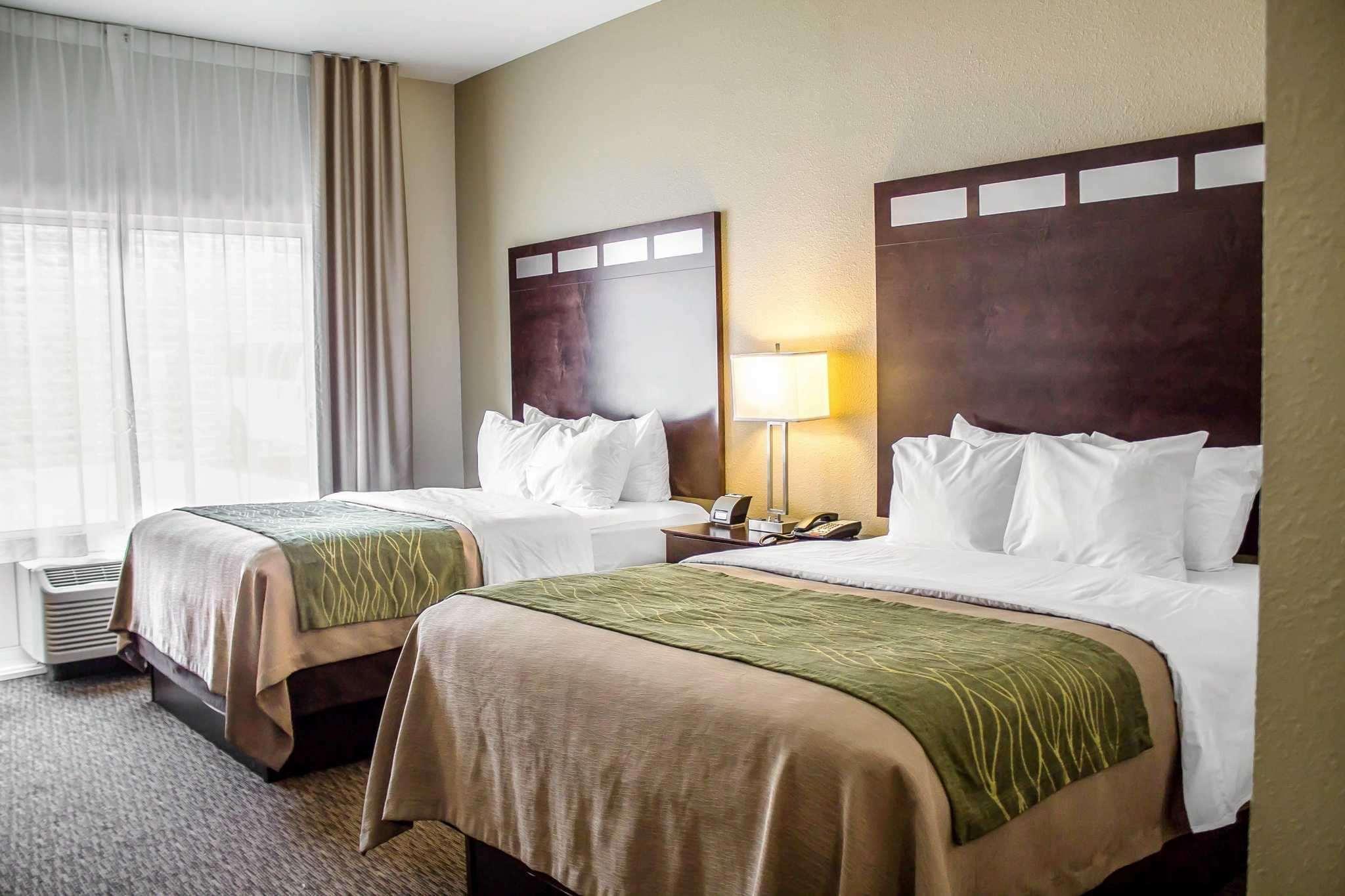 Comfort Inn St. Clairsville Экстерьер фото