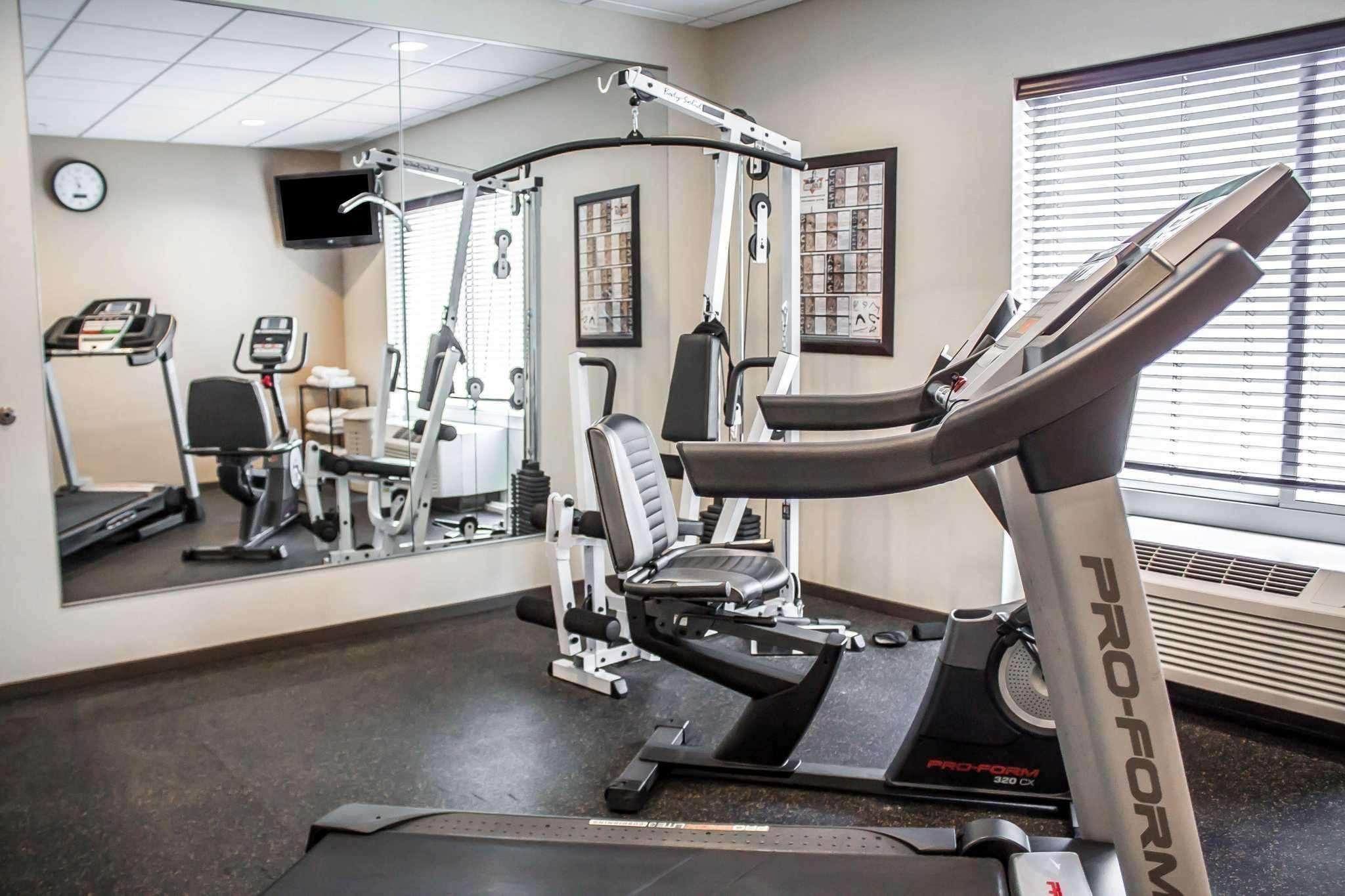 Comfort Inn St. Clairsville Экстерьер фото
