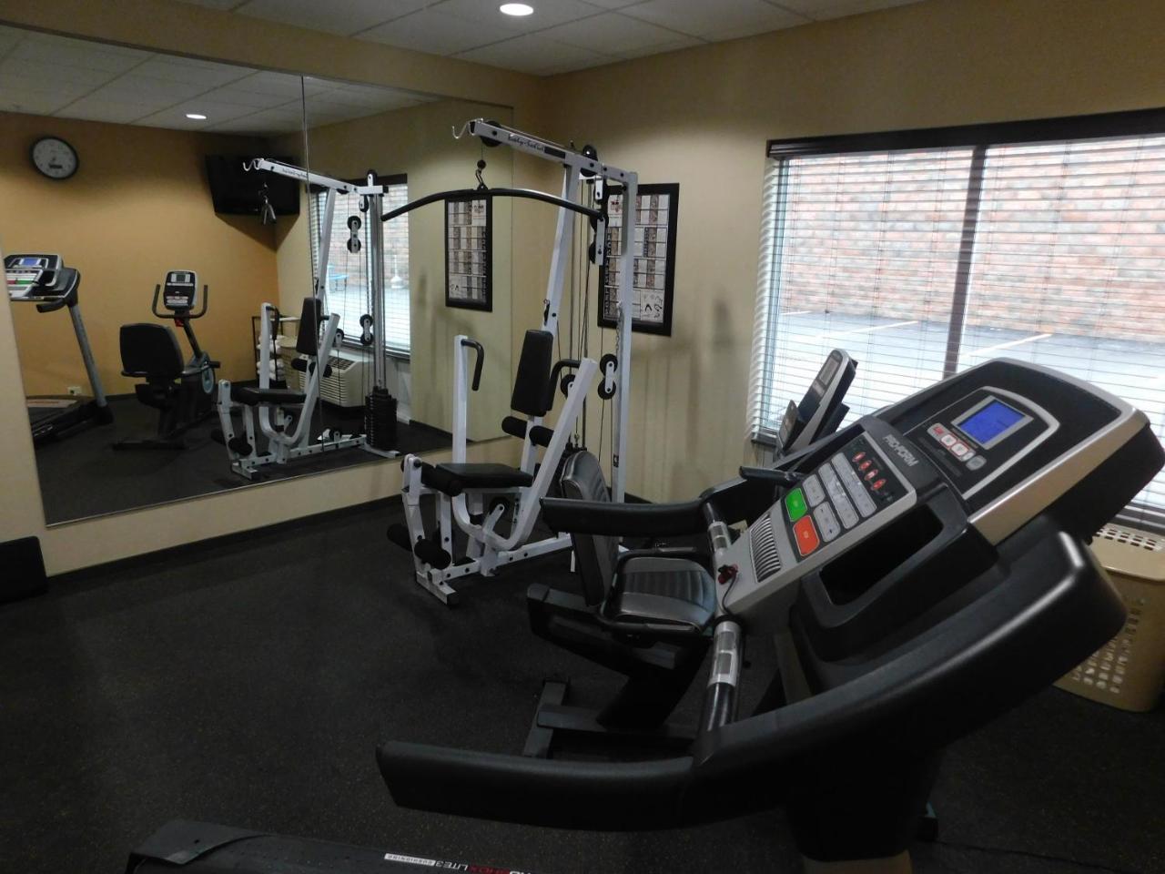 Comfort Inn St. Clairsville Экстерьер фото